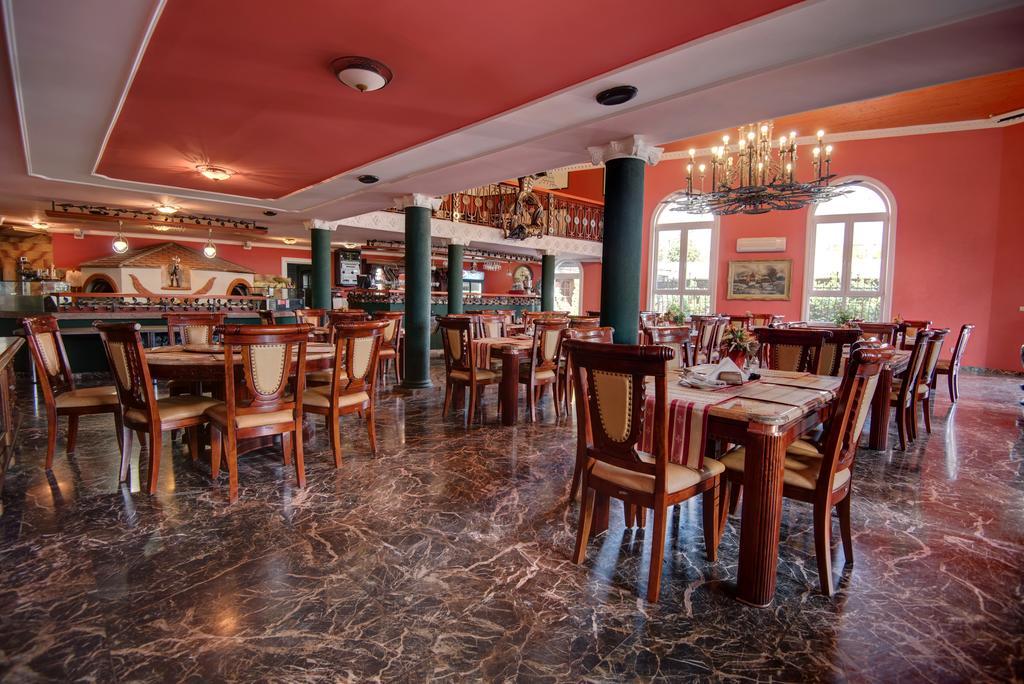 Hotel David With Free Parking Кошице Экстерьер фото