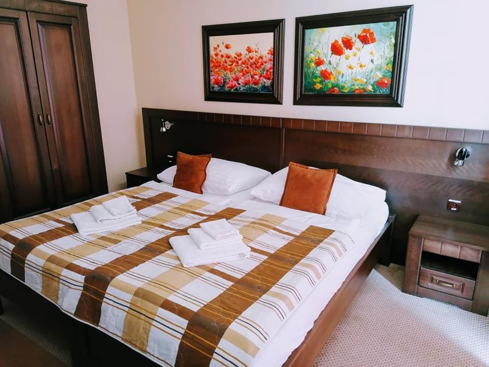 Hotel David With Free Parking Кошице Экстерьер фото